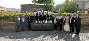 Başkan Yalçın; Türk Dünyası Vizyon Belgesi Tanıtım Programı'nda