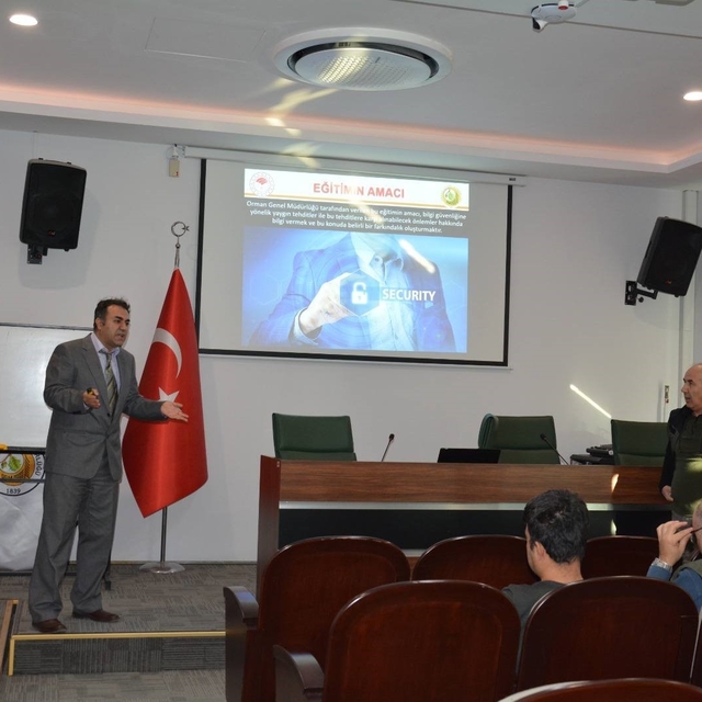 Kütahya OBM'de "Bilgi Güvenliği Farkındalık" eğitimi düzenlendi