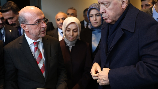 Başkan Pekyatırmacı, Türklerin Mirası Projesinin ilk 4 cildini Cumhurbaşkanı Erdoğan'a takdim etti
