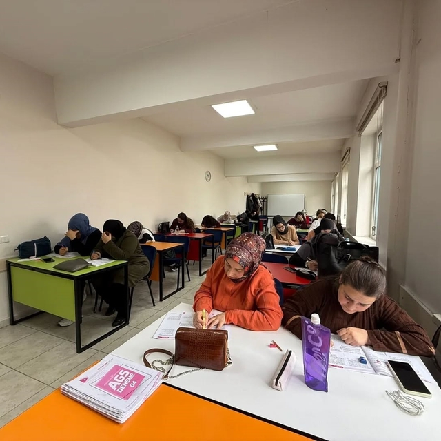 KAYMEK'ten KPSS ve LGS öncesi deneme sınavları