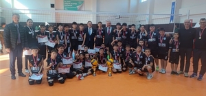 Karpuzlu’da Yıldız Erkekler Voleybol Müsabakaları tamamlandı