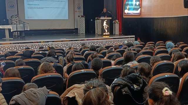 Gerze'de Tütün ile Mücadele Semineri düzenlendi