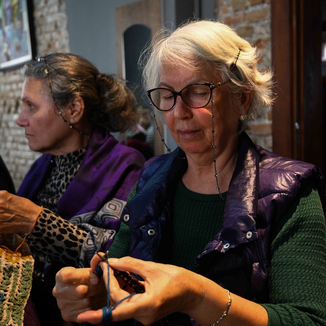 Muratpaşa Çifte Kuyular Yaşlı Evi'nden minikleri ısıtan proje