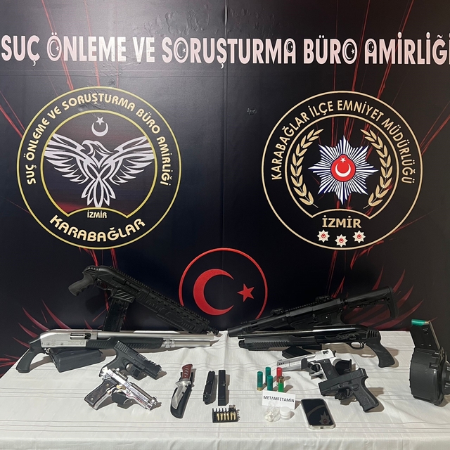 Ev değil cephanelik