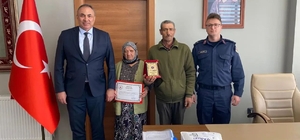 Denizli’de 3 kadın gayrimenkulünü jandarmaya bağışladı