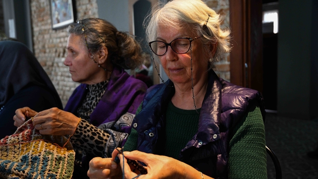 Muratpaşa Çifte Kuyular Yaşlı Evi'nden minikleri ısıtan proje