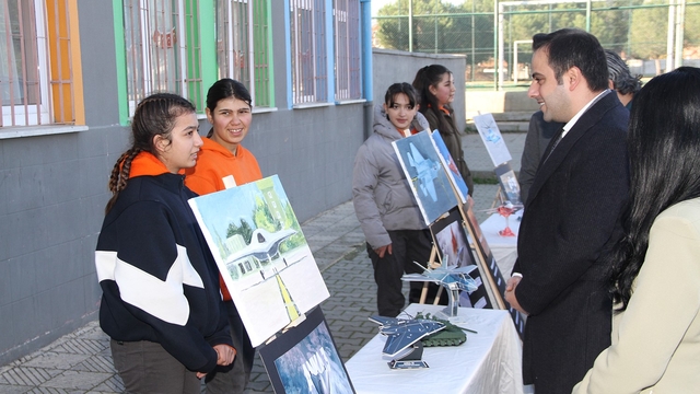 Kula'da Tutum, Yatırım ve Türk Malları Haftası kutlandı