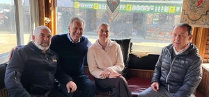 Almanya’nın 10. Cumhurbaşkanı Cristian Wolf İznik'te
İlk durağı İznik Boyalıca Çiloğulları oldu