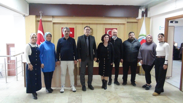 Halk eğitim merkezleri istihdama katkı sağlıyor
Şehzadeler Halk Eğitim Merkezi 2025 yılında 16 bin 738 kursiyere eğitim verdi