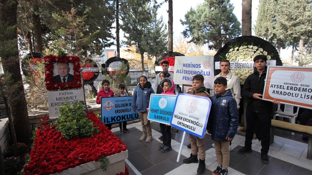 Merinos Onursal Başkanı Merhum Mehmet Erdemoğlu mezarı başında anıldı