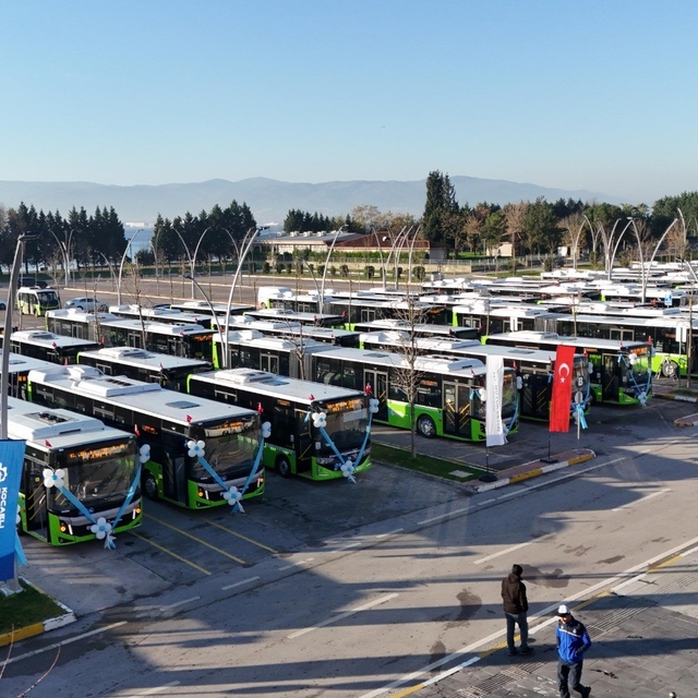 Kocaeli ulaşım filosuna 68 yeni otobüs
Kocaeli ulaşımda "en genç" oldu