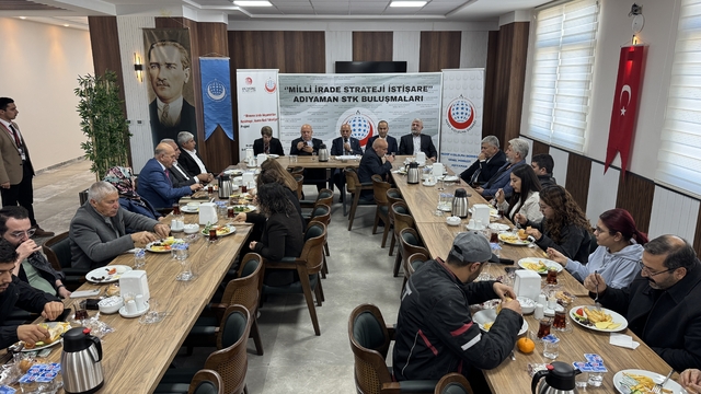 Adıyaman'da Hedef Kızılelma Derneği basınla buluştu