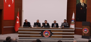 Vali Çiçek, turist rehberleriyle bir araya geldi