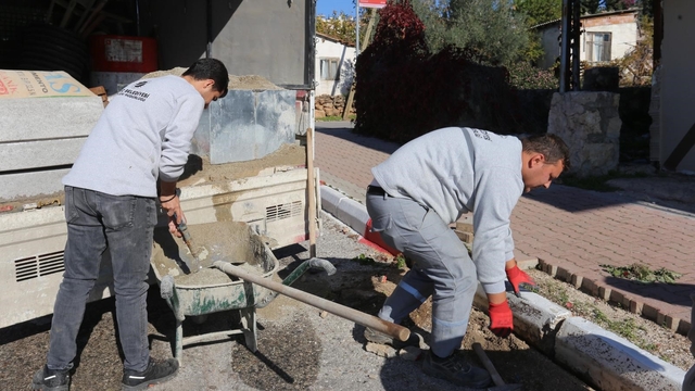 Kepez'in 'Anında Çözüm' ekibi 7/24 iş başında