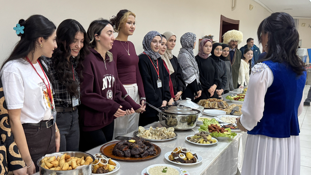 Artvin'de "Orta Asya'dan Anadolu'ya Sofra Lezzetleri" etkinliği düzenlendi