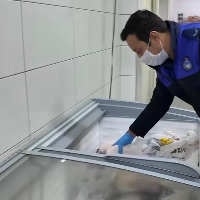 Talas'ta zabıta ekiplerinden gıda denetimi