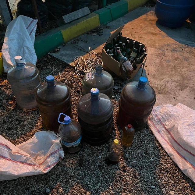 Yeni yıl öncesi 6 ton sahte alkol ele geçirildi