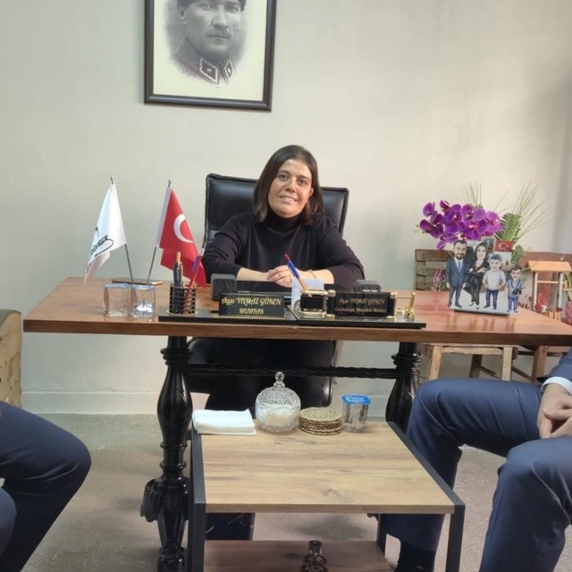 Kaymakam Dalak'tan kadın muhtara teşekkür