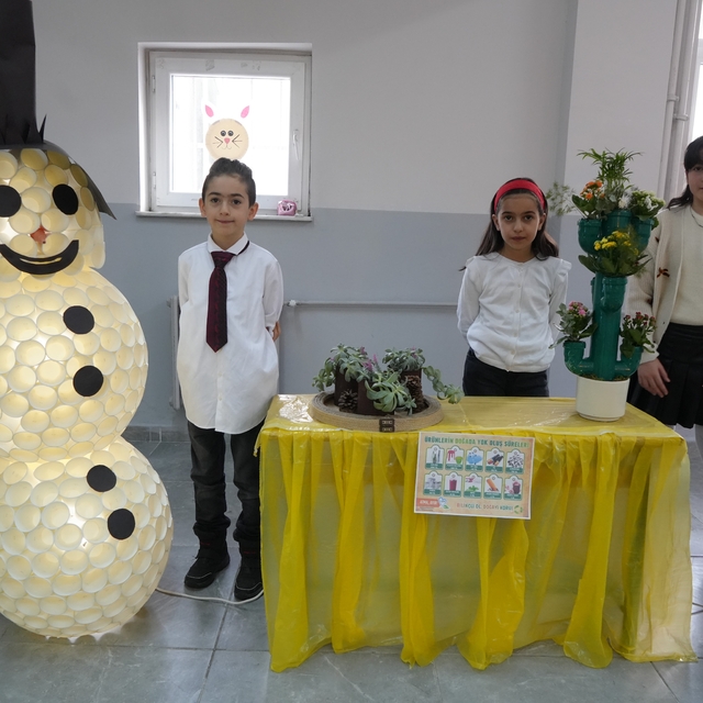 Geri dönüşümle farkındalık oluşturdular