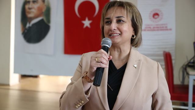 Edirne'de huzurevi sakinleri sıfır atık parkurunda yarıştı