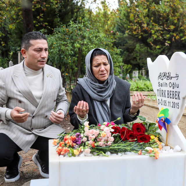 Doğuma 1 gün kala bebeklerini kaybeden gazi ile eşi, tazminat kararı çıkınc...