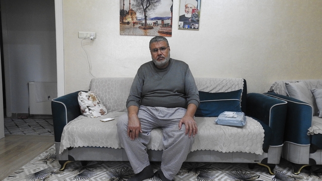 "Modem göndereceğiz" diyerek vatandaşları dolandırıyorlar
Emekli vatandaş internet altyapısı bahanesiyle 6 bin lira dolandırıldı