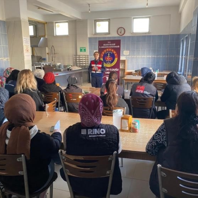 Bilecik Jandarma'dan KADES eğitimi