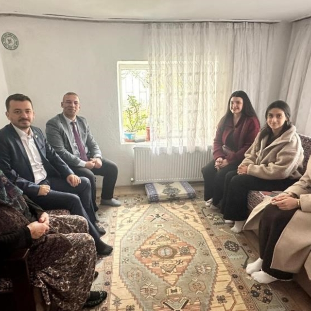 "İnsana Değer" projesi kapsamında Gölpazarı'nda aileler ile bir araya gelin...