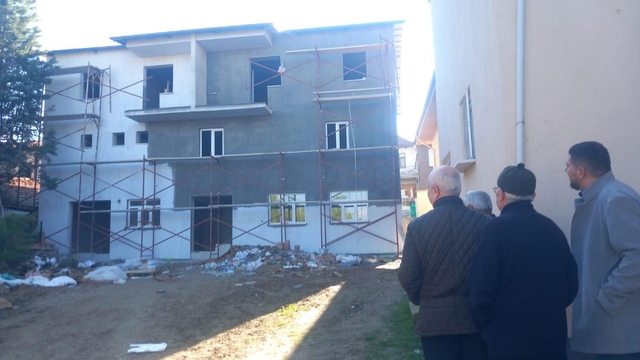 Gediz Erdoğmuş Mahallesi'nden takdire şayan dayanışma