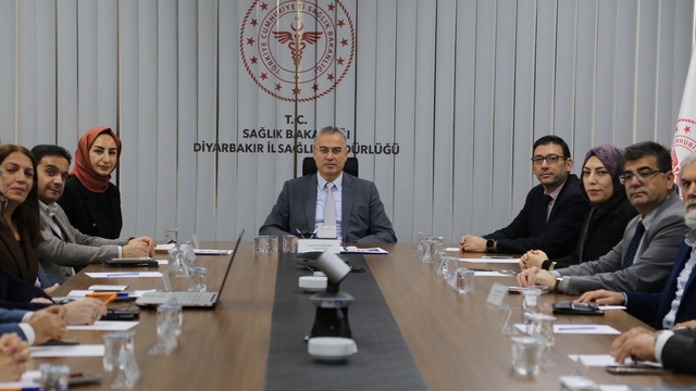 Diyarbakır'da il kanser danışma kurulu toplantısı yapıldı