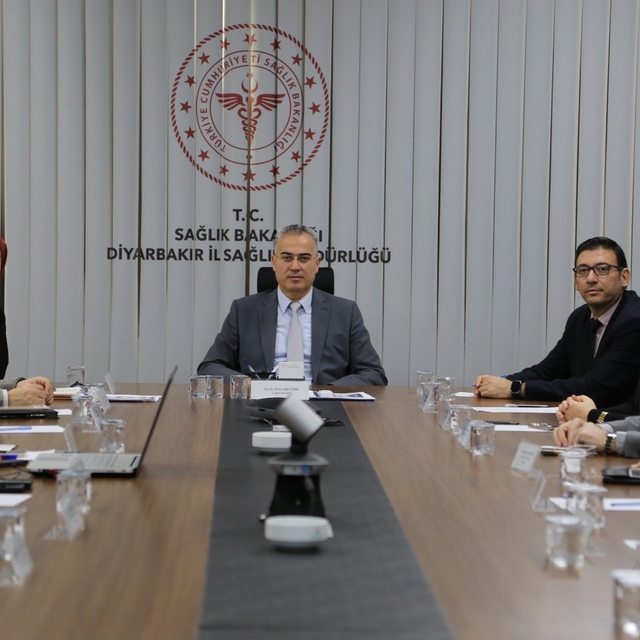 Diyarbakır'da il kanser danışma kurulu toplantısı yapıldı