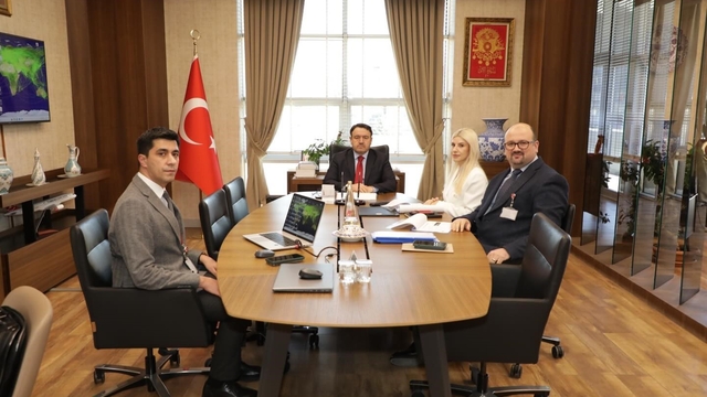 Kütahya'da Zafer Havalimanı çalışmaları değerlendirildi