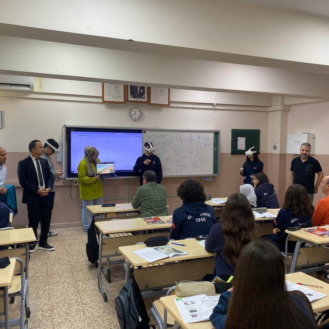 Aydın Lisesi'nde sanal gerçeklik dönemi başladı