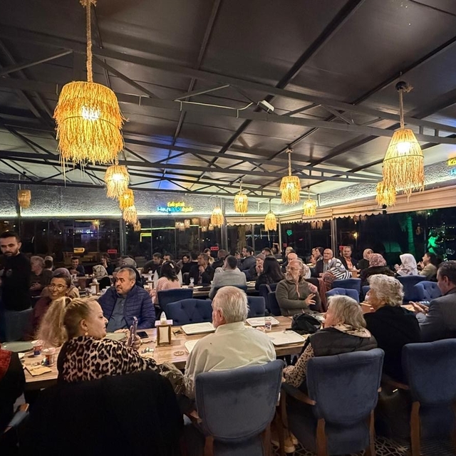 Diyaliz hastalarına moral ve dayanışma yemeği