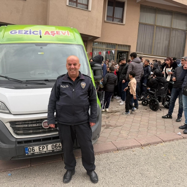 Gezici aşevi 81 ilde gönüllere dokunuyor