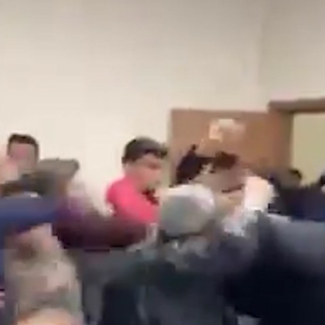 Ceylapınar Belediyesi'nde tekmeli- yumruklu kavga: 6 yaralı