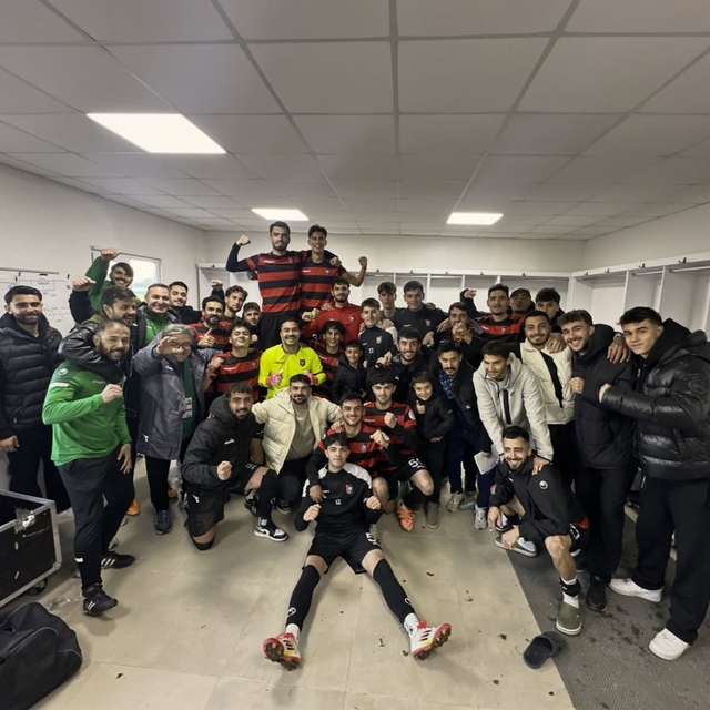 Uşakspor seriye bağladı