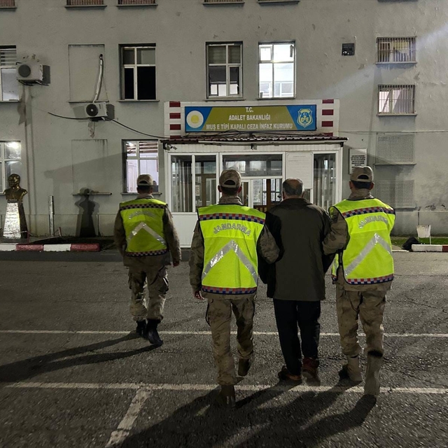 Çek suçundan aranan hükümlü Muş'ta yakalandı