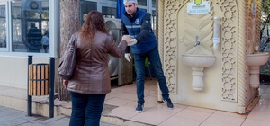 İkram çeşmesinden binlerce vatandaş yararlanıyor