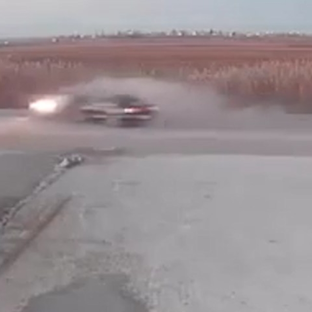 Şanlıurfa'da otomobiller çarpıştı: 4'ü çocuk, 8 yaralı