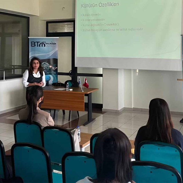 Güney Marmara Küresel Ufuk Programı eğitimlerine devam ediyor