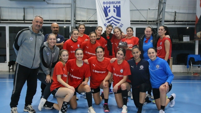 Armada Praxis Yalıkavakspor ikinci yarı hazırlıklarına başladı