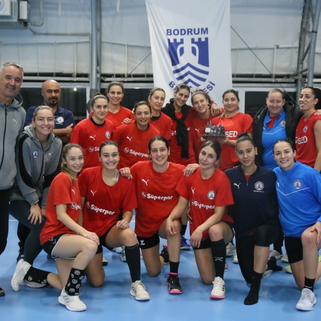 Armada Praxis Yalıkavakspor ikinci yarı hazırlıklarına başladı