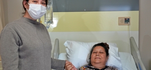 10 yıllık böbrek hastası, 1 yıldır beklediği nakille adeta yeniden doğdu
47 yaşındaki kadına 67 yaşında beyin ölümü gerçekleşen hastanın böbreği nakledildi
"Çocuklarım gözüme bakıyordu, her gün benim soluğumu dinliyorlardı"