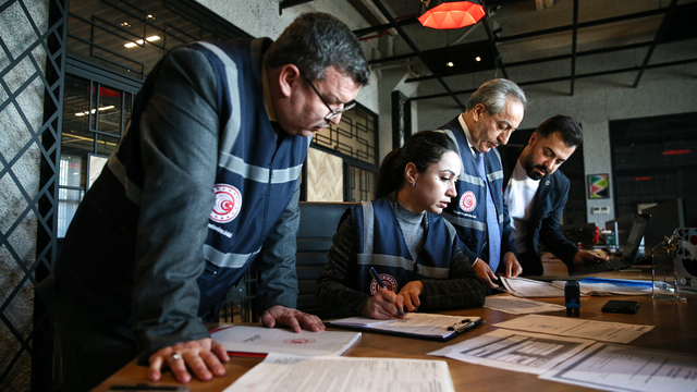 Ticaret Bakanlığı ekipleri, Bursa'da kuyumcu ve emlakçıları denetledi