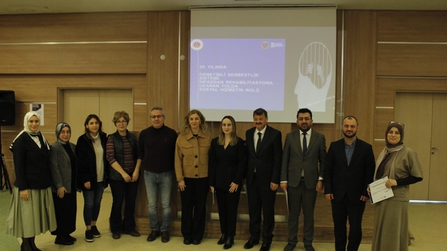 OMÜ'de "Denetimli Serbestlik Sistemi" paneli: Denetimden rehabilitasyona sosyal hizmet vurgusu