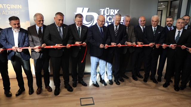 Bakan Yardımcısı Ağar: "Adana'da bu yılın ilk 11 ayında ihracat tutarı yaklaşık 4 milyar dolar seviyesine ulaştı"