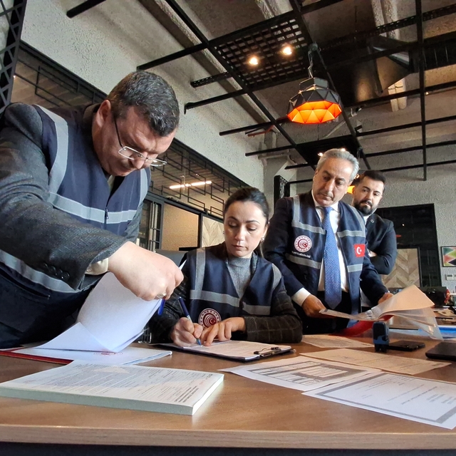 Bursa'da 'perakende ticaret' kurallarına uymayan işletmelere 67 milyon TL i...