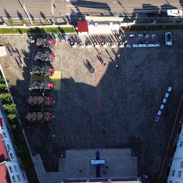 Siirt'te yerli ve milli savunma sanayi ürünleri sergilendi