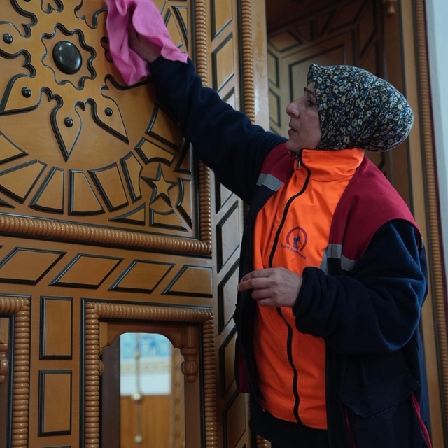 Camiler pırıl pırıl